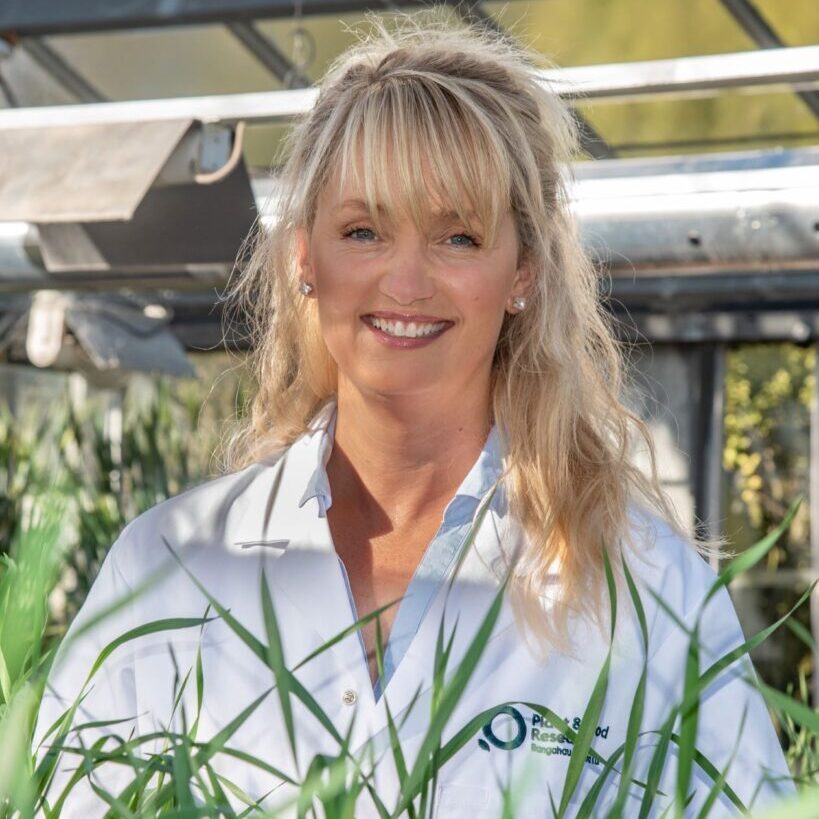 Mette Nielsen Medium 2021